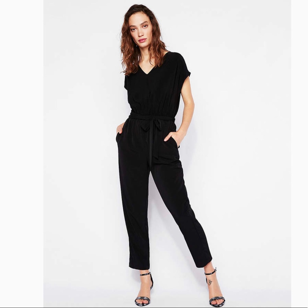 Express black short-sleeve jumpsuit NEW WITH TAGS